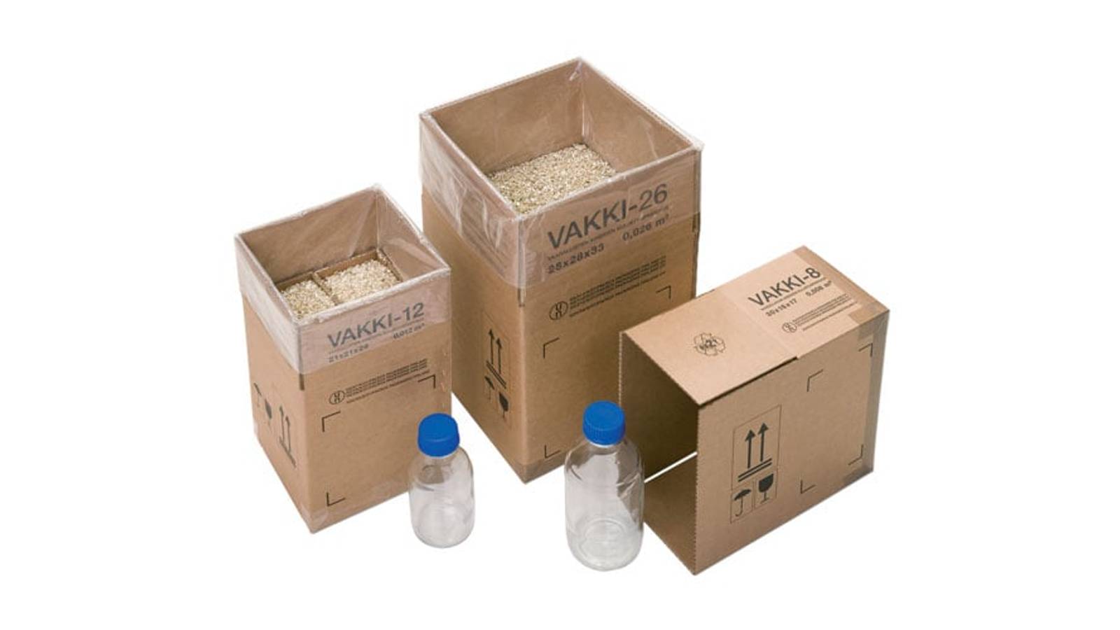 Transportverpackungen aus Wellpappe für Chemikalien.
