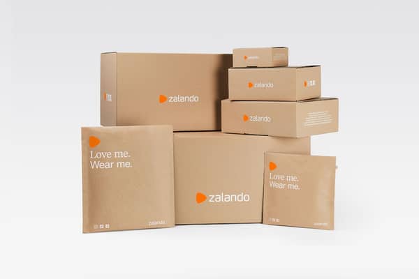 Verschillende e-commerce verpakkingen die DS smith heeft gemaakt voor Zalando