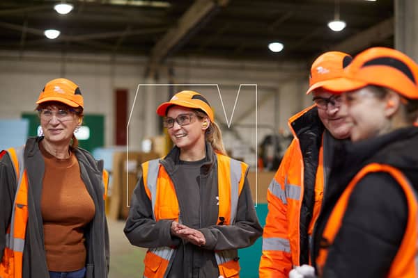 Ihmisiä DS Smithillä