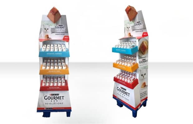 Nestle Purina Revelation Display gefüllt mit Katzenfutter.