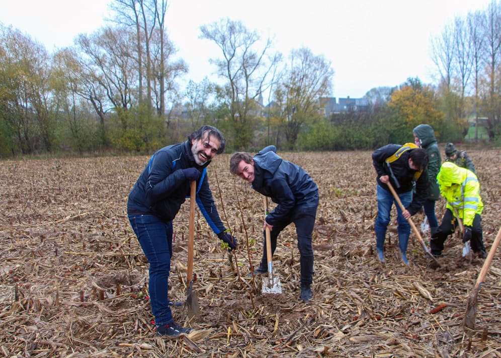 DS Smith draagt met haar donatie bij aan het planten van maar liefst 5000 vierkante meter aan bos