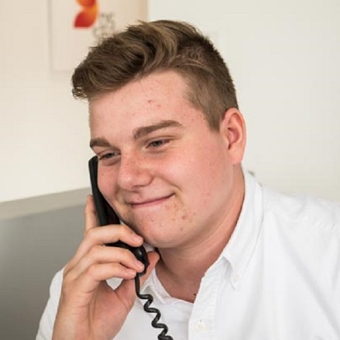 Justin: Auszubildender Industriekaufmann