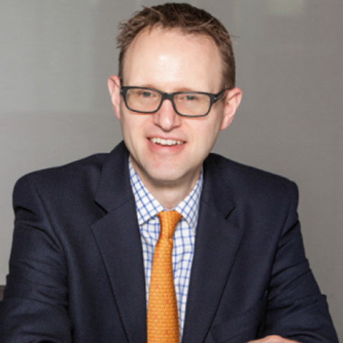 Ian Simm, a Fenntarthatósági Bizottság elnöke