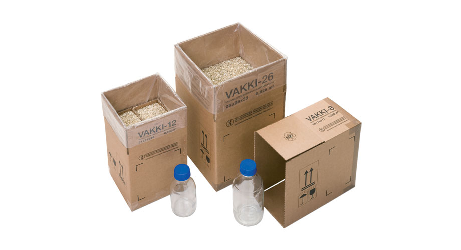 Transportverpackungen aus Wellpappe für Chemikalien.