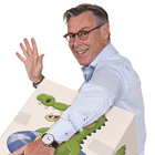 VD håller låda #10