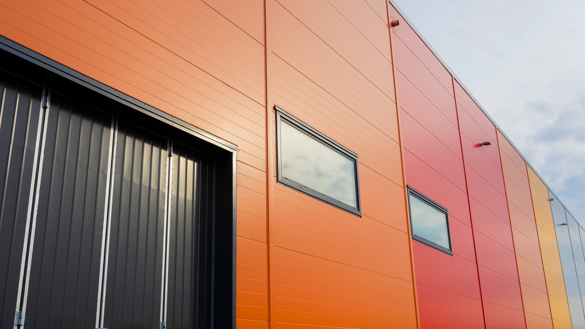 DS Smith investerar i en expansion på 3 000 kvm av fabriken i Bredasten, Värnamo.