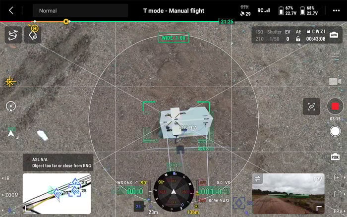 Drönarens kontrollfönster visar ett stativ och förpackning av wellpapp