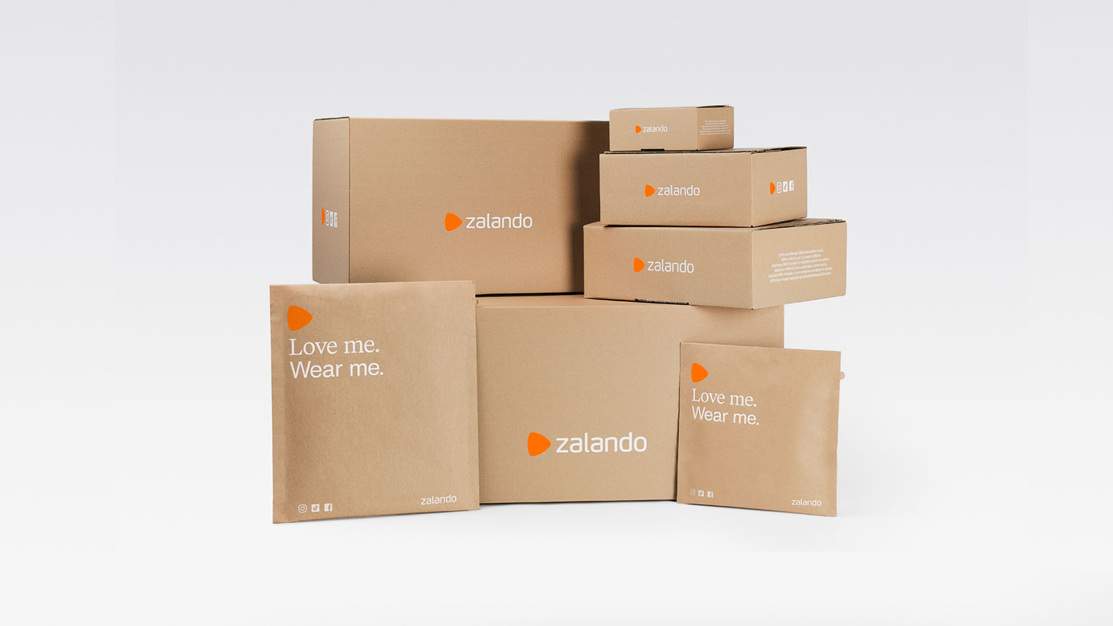 Verschillende e-commerce verpakkingen die DS smith heeft gemaakt voor Zalando